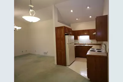 112 W Hamtramck Street, Mount Vernon, OH 43050 - Photo 4