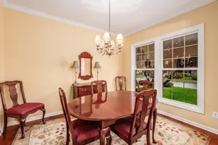 210 Tinley Park Cir, Delaware, OH 43015 - Photo 4