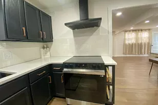 20 E High St, Jeffersonville, OH 43128 - Photo 12