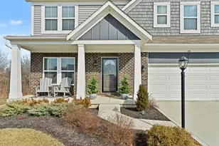 381 Rochdale Run, Delaware, OH 43015 - Photo 2