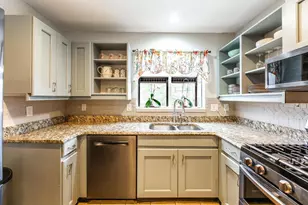 392 Hickory Ln, Westerville, OH 43081 - Photo 24