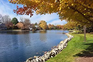 392 Hickory Ln, Westerville, OH 43081 - Photo 4