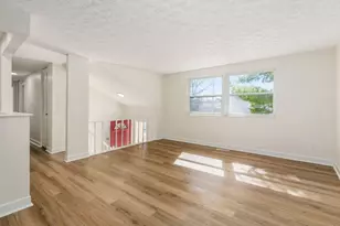 8188 Kingsley Dr, Reynoldsburg, OH 43068 - Photo 2