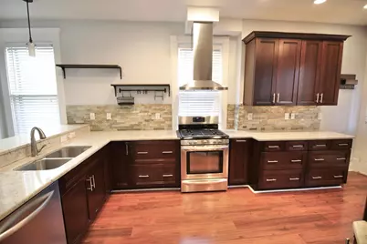 310 E Beck Street, Columbus, OH 43206 - Photo 2