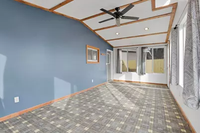 49 E Channel Street, Newark, OH 43055 - Photo 36