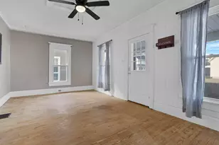 49 E Channel St, Newark, OH 43055 - Photo 10