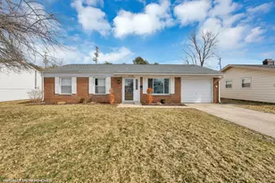 231 Fieldpoint Rd, Heath, OH 43056 - Photo 1