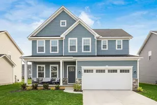 128 Cameo Woods Dr, Delaware, OH 43015 - Photo 2