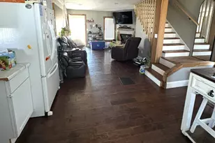 327 Moreland St, Saint Louisville, OH 43071 - Photo 4