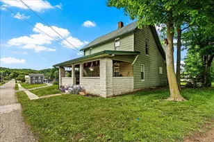 327 Moreland St, Saint Louisville, OH 43071 - Photo 2