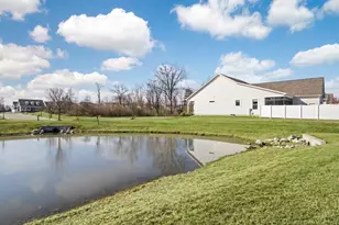 220 Honeywood Dr N, Galena, OH 43021 - Photo 40