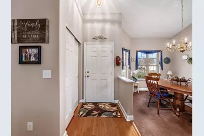 373 Wyndham Park S, Westerville, OH 43082 - Photo 2