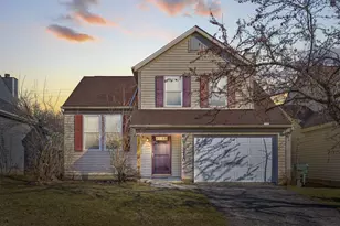 3420 Whisper Creek Dr, Columbus, OH 43231 - Photo 2