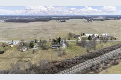 1602 Troy Road, Delaware, OH 43015 - Photo 16