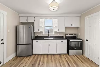 633 N Detroit Street, Bellefontaine, OH 43311 - Photo 16