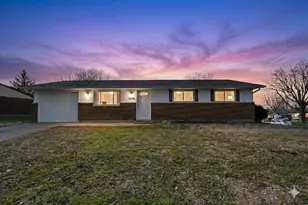 1935 Arapaho Dr, Circleville, OH 43113 - Photo 2