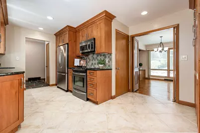 5822 Falmouth Court, Columbus, OH 43085 - Photo 10