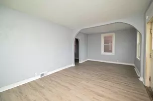 317 E Rensselaer St, Bucyrus, OH 44820 - Photo 8