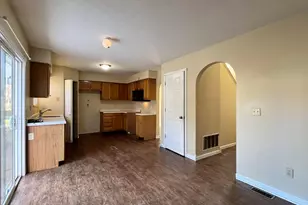 108 Camden Ln, Delaware, OH 43015 - Photo 8