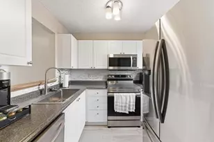 1688 Bennigan Dr, Hilliard, OH 43026 - Photo 6