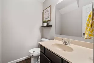 5018 Grimm Dr, Lockbourne, OH 43137 - Photo 4