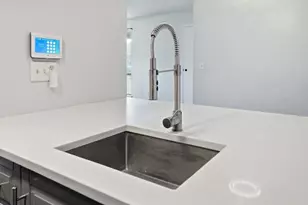 1094 Merrimar Cir S, Columbus, OH 43220 - Photo 18