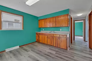 1113 E Locust St, Lancaster, OH 43130 - Photo 8