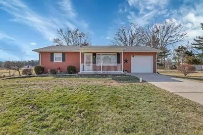 4315 Brook Road NW, Lancaster, OH 43130 - Photo 2