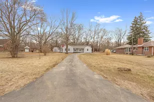 4534 N Fairgreen Dr, Dayton, OH 45416 - Photo 1