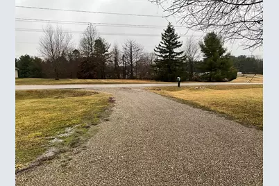 4070 Tschopp Road NE, Lancaster, OH 43130 - Photo 4