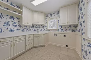 3414 Loire Ln, Columbus, OH 43221 - Photo 40