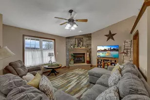 2057 Fout Rd, Frankfort, OH 45628 - Photo 16