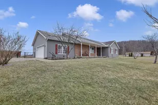 2057 Fout Rd, Frankfort, OH 45628 - Photo 2