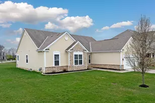 4790 Sanctuary Dr, Westerville, OH 43082 - Photo 2