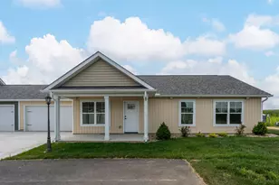 206 Cumberland Meadows Circle, Hebron, OH 43025 - Photo 1