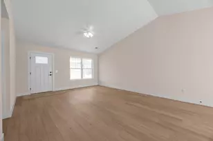 206 Cumberland Meadows Circle, Hebron, OH 43025 - Photo 6