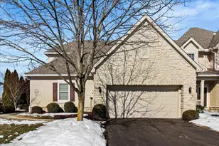 7542 Deer Valley Crossing, Powell, OH 43065 - Photo 2