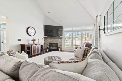 7542 Deer Valley Crossing, Powell, OH 43065 - Photo 16