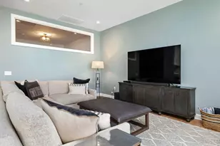 225 John H McConnell Blvd, Columbus, OH 43215 - Photo 2