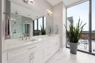 225 John H McConnell Blvd, Columbus, OH 43215 - Photo 16