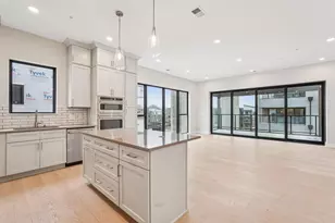 2867 Kobuk Dr, Columbus, OH 43228 - Photo 4