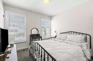 8483 Olenbrook Dr, Lewis Center, OH 43035 - Photo 28