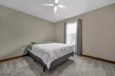 956 Crystal Cay Court, Columbus, OH 43230 - Photo 16