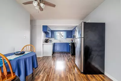 585 Hillsdale Drive, West Jefferson, OH 43162 - Photo 6