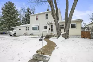 2196 Ferris Rd, Columbus, OH 43224 - Photo 4