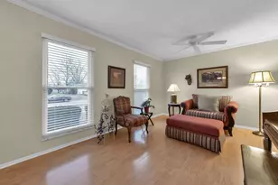 270 Brisbane Ave, Westerville, OH 43081 - Photo 8
