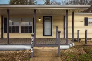 12 E Main St, Glouster, OH 45732 - Photo 4