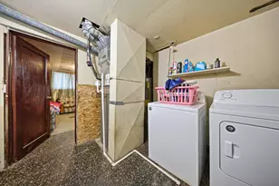 4020 Briggs Rd, Columbus, OH 43228 - Photo 22