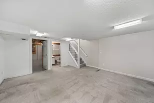 2515 Dahlia Way, Columbus, OH 43235 - Photo 44