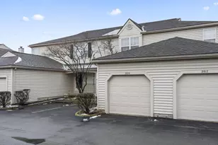 2515 Dahlia Way, Columbus, OH 43235 - Photo 2